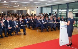 CASA MODERNA A MISURA DI FAMIGLIA