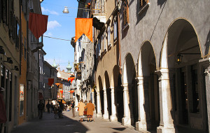 A GORIZIA NUOVI NEGOZI A MISURA DI TURISTA