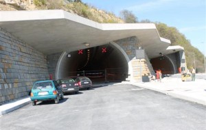 INFRASTRUTTURE: DE MONTE, SLOVENIA RISPETTI MINORANZA LINGUISTICA ITALIANA