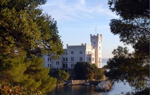 LUCI E SUONI TORNA A CASA DI MASSIMILIANO