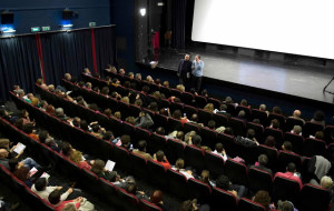 DENTRO IL MONDO DI REGISTI E GIORNALISTI