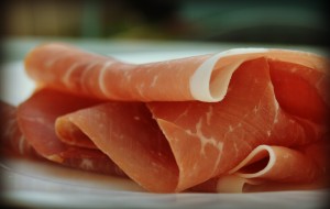 PROSCIUTTI PARMA E SAN DANIELE NON SI TOCCANO