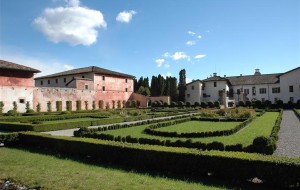 CASTELLI APERTI D’APRILE: 20 DIMORE DA VEDERE E FOTOGRAFARE