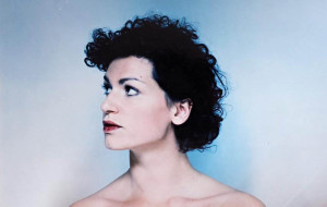 SARA LORENI AL TIARE: CONCERTO LIVE ED INCONTRO CON I FAN