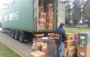 GDF GORIZIA: MAXI SEQUESTRO DI 180.000 PRODOTTI COSMETICI