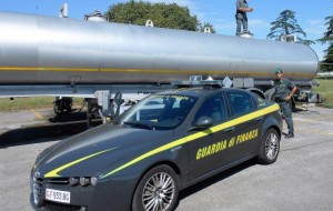 GDF GORIZIA. SEQUESTRATI 20MILA LITRI DI MOSTO DA CONTRABBANDO