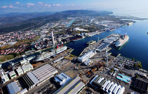 SERRACCHIANI: FINCANTIERI VERIFICHI SE CI SONO ABUSI NEI SUBAPPALTI