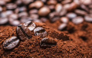 TRIESTESPRESSO: L’AROMA DI CAFFÈ INVADE IL PORTO VECCHIO