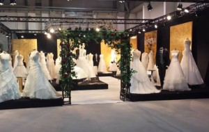 RISO E CONFETTI PER UN MATRIMONIO SPECIALE