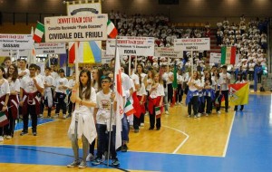 CONVITTIADI: 2000 STUDENTI SI CONFRONTANO A LIGNANO SABBIADORO