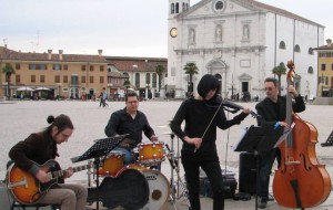 6 MAGGIO: PALMANOVA SUONA DI JAZZ