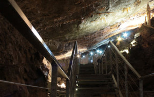 GROTTE VILLANOVA: UN’OCCASIONE PER FOTOGRAFARE E MEDITARE