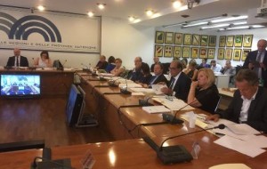 FVG ESTENDE OBBLIGO VACCINALE A OPERATORI SANITARI