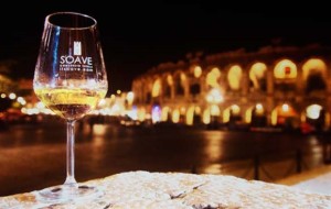 AL VIA A VERONA SOAVE VERSUS, IL FESTIVAL DEDICATO AL BIANCO VERONESE PIÙ CONOSCIUTO AL MONDO