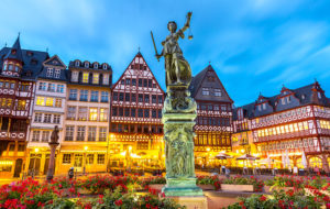 CON LUFTHANSA DA TRIESTE AIRPORT A FRANCOFORTE