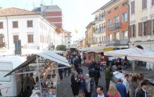 DALLA FIERA DEL SANTO A QUELLA DEI SANTI