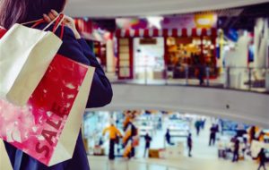 ATRIO: MERCATINO DI CAPODANNO E SALDI ANTICIPATI