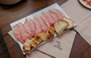 ARIA DI SAN DANIELE: SUCCESSO PER IL PROSCIUTTO VIAGGIATORE