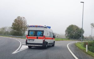 GRAZIE A MEDICI E INFERMIERI VINCEREMO CONTRO CORONA VIRUS