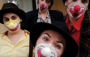 ASPETTANDO GODOT IN SALSA CLOWNERIE