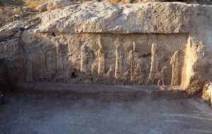 FAIDA: PREMIO MONDIALE A UNIUD PER SCOPERTA BASSORILIEVI RUPESTRI