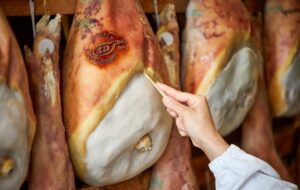 PROSCIUTTO S.DANIELE PIACE ANCHE A EST