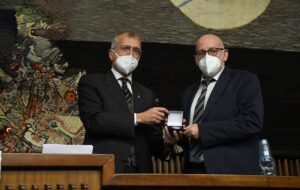 INSULTO NO VAX ALLA SHOAH