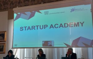 START UP ACADEMY