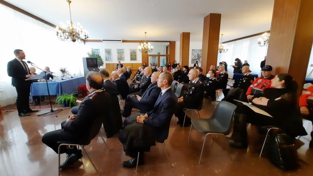 Il Calendario storico dei Carabinieri in lingua friulana - ARLeF