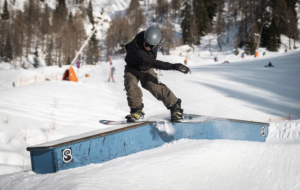 A PRAMOLLO NON SOLO TANTE PISTE E MODERNI IMPIANTI DI RISALITA MA UN VERO E PROPRIO PARCO DIVERTIMENTI SULLA NEVE