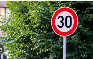 LIMITE 30 KM/H: AMIRANTE, EFFICACE SE LIMITATO
