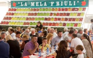 MOSTRA REGIONALE DELLA MELA DI PANTIANICCO