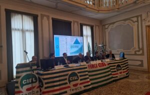 INTELLIGENZA ARTIFICIALE, SI’ AD UN PATTO STRATEGICO E SOCIALE TRA SINDACATO E AZIENDE