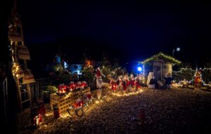 SUTRIO, IL BORGO CHE DIVENTA UN PRESEPE