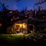 FVG – SUTRIO, IL BORGO CHE SI ILLUMINA DI PRESEPI E MERAVIGLIA