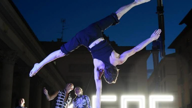 UDINE BUSKERS FESTIVAL: L’ARTE DI STRADA CONQUISTA IL PARCO MORETTI